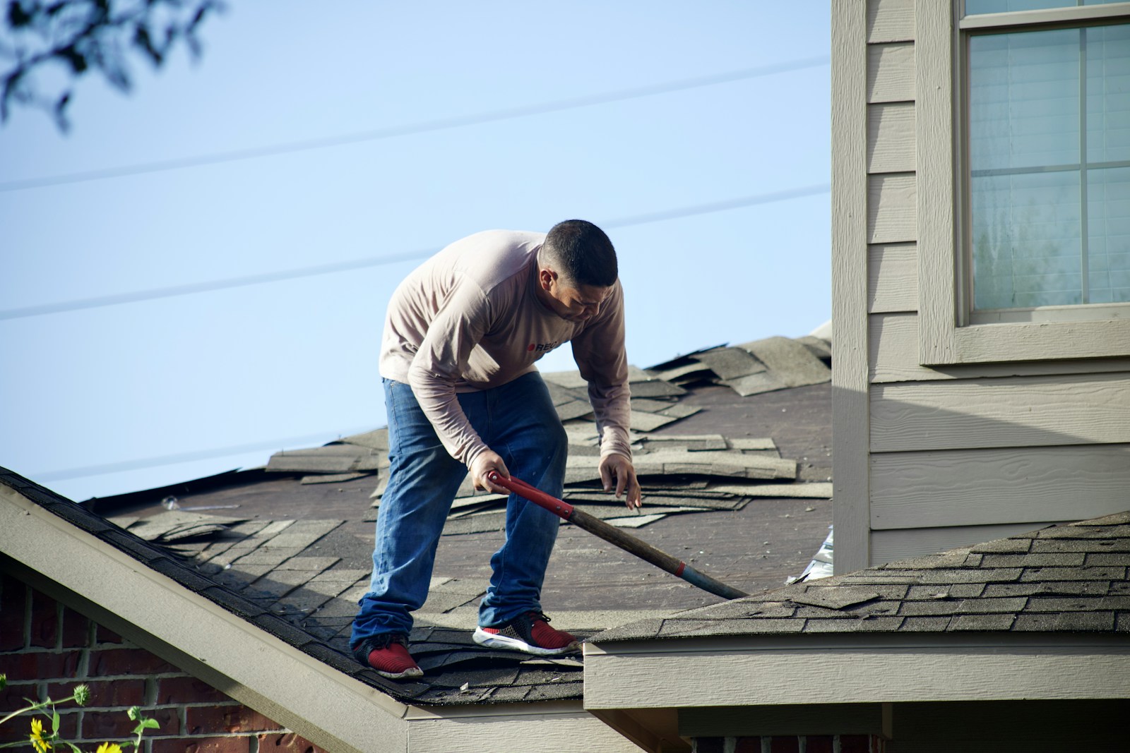 The Benefits of Shingle Roofing for Your Home